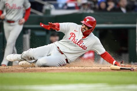 phils fails 2024|Bryce Harper hears boos at Nationals Park. His three hits help the .